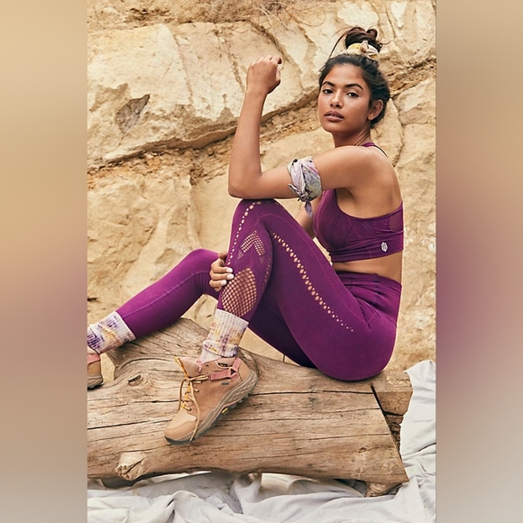 {NWT} ✨️Free People✨️High-Rise 7/8 Length Good Karma Leggings XS - Picture 2 of 9